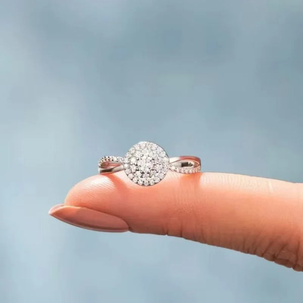 Anillo Diamante Clásico